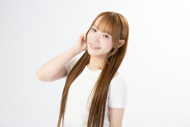 神﨑 莉那 / KANZAKI RINA